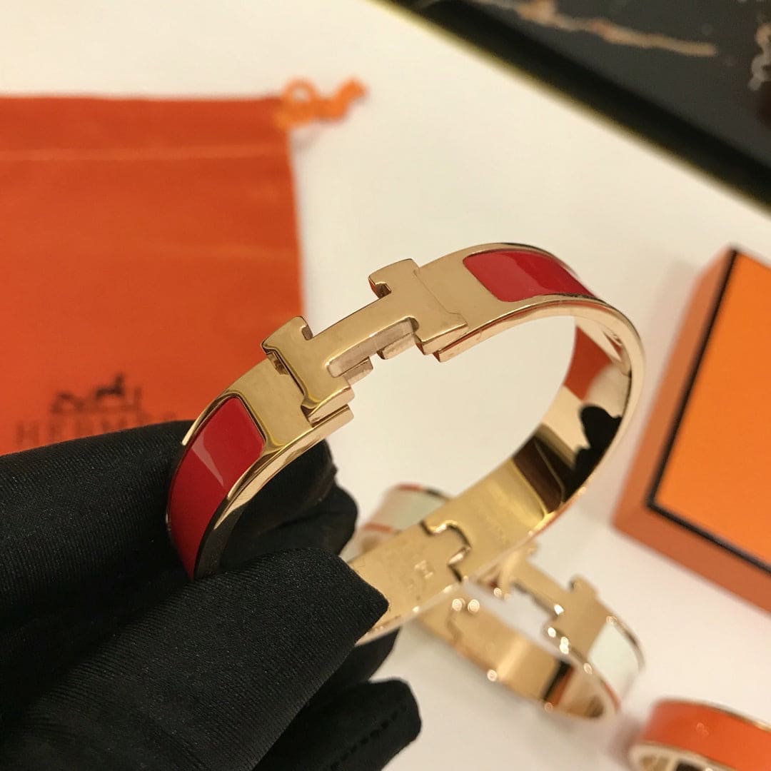 18K Clic Hermes Red Bracelet