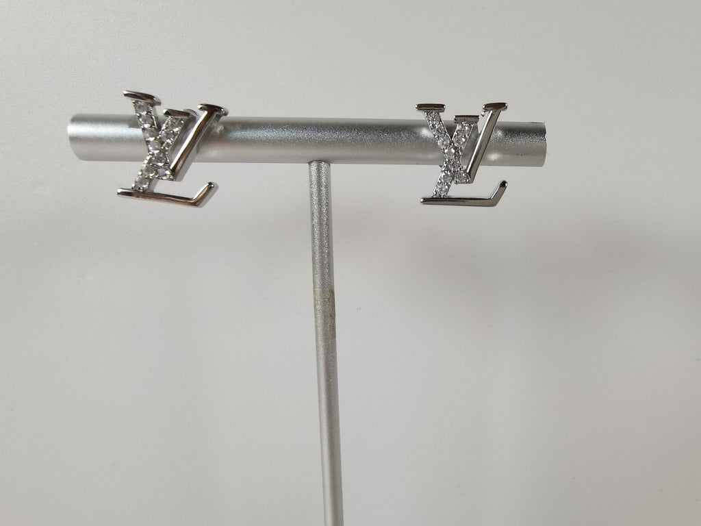 18K Louis Vuitton Iconic Diamond Earrings