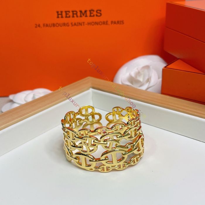 18K Chaine D'Ancre Wide Cutwork Hermes Bracelet