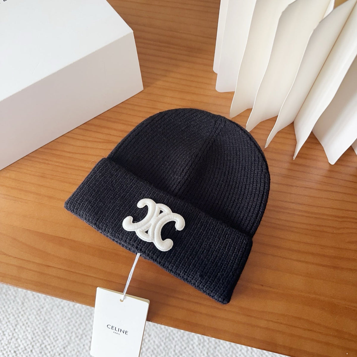 CL Beanie in Black