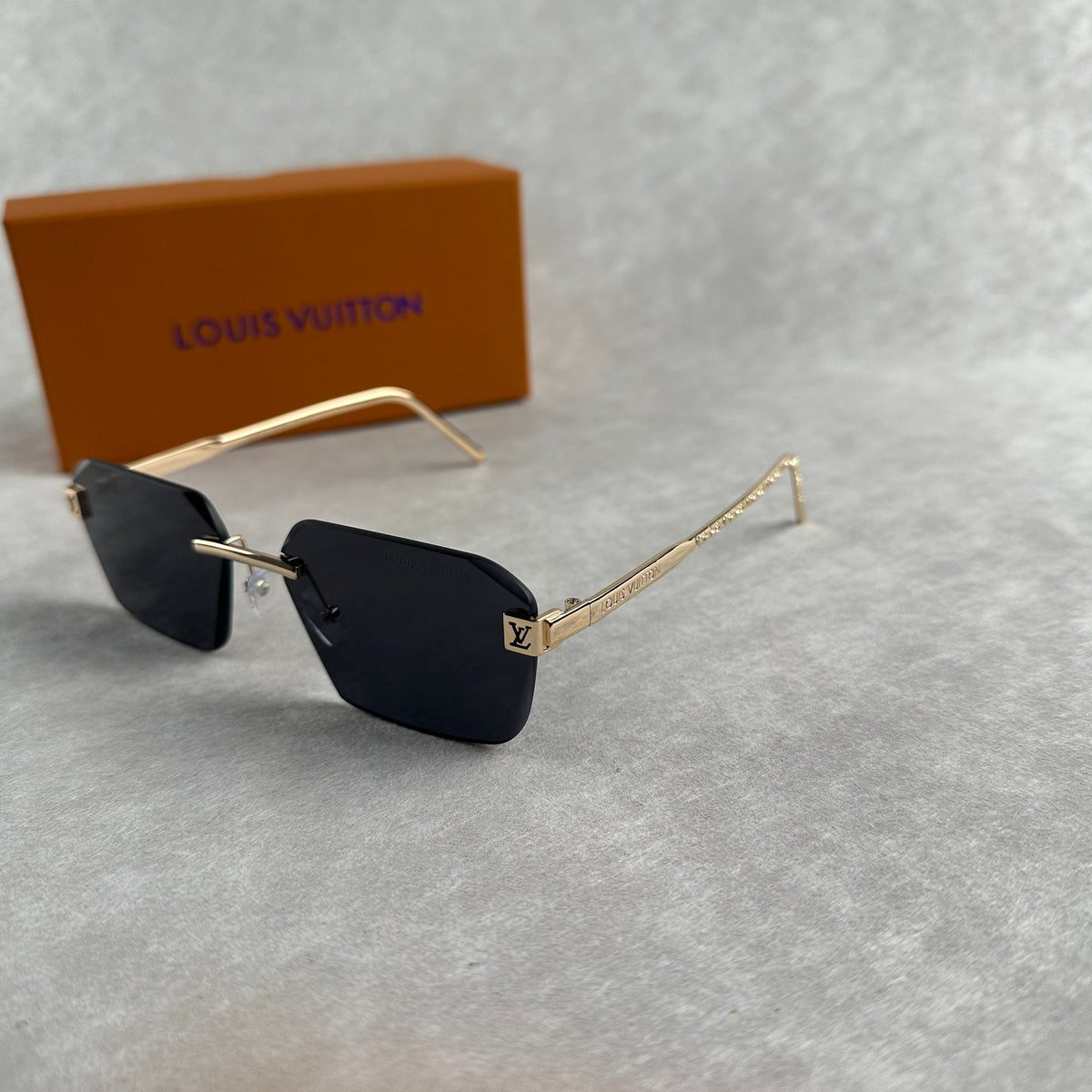 Classic L V Sunglasses Black Lens Gold Frame Rounded Rectangle Shades Unisex
