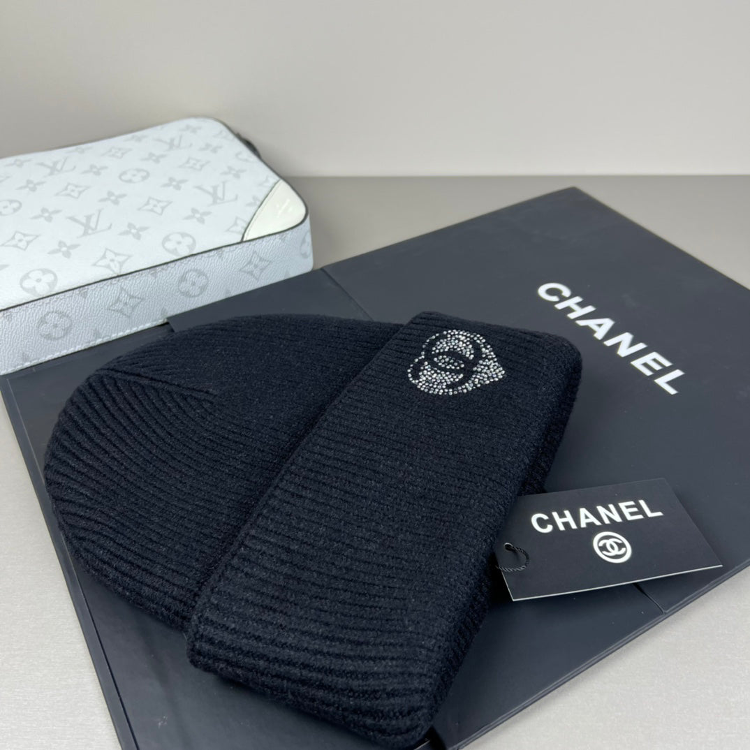 C/C Women's Bling Knit Beanie