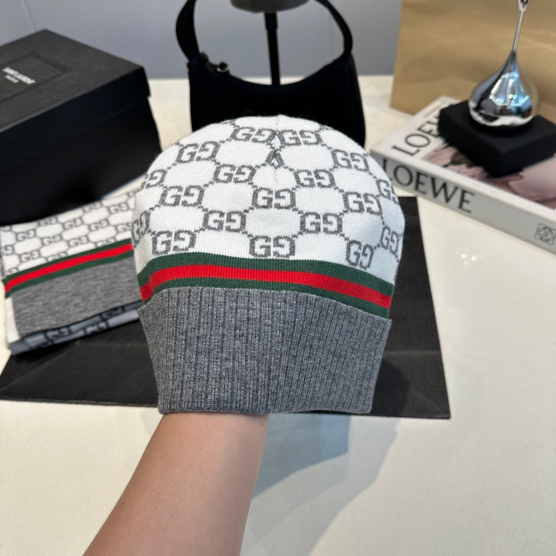 G/G 2-piece Set Beanie + Scarf