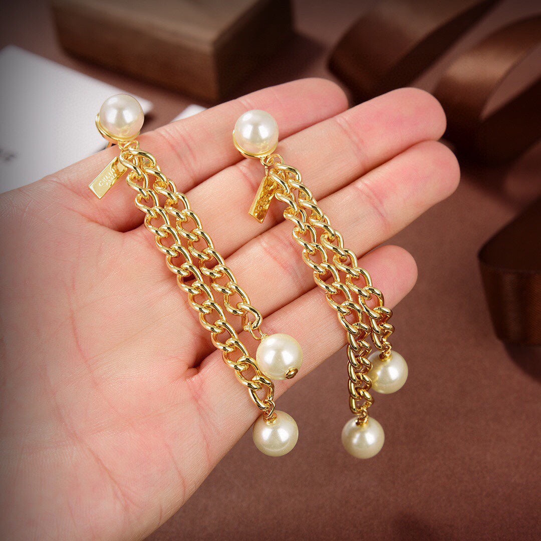 18K Celine Chain Pearl Earrings