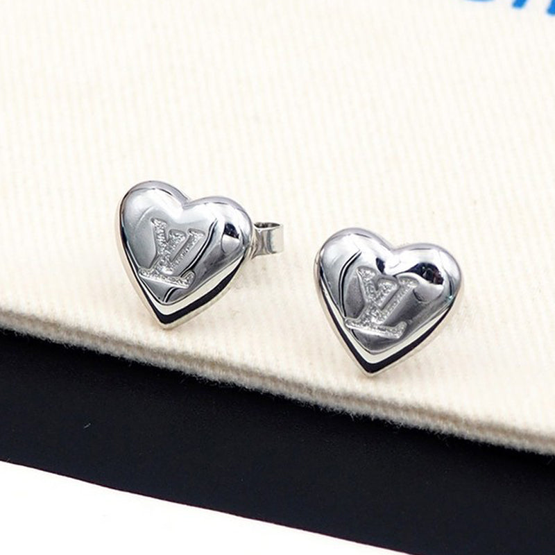18K Louis Vuitton Heart Earrings