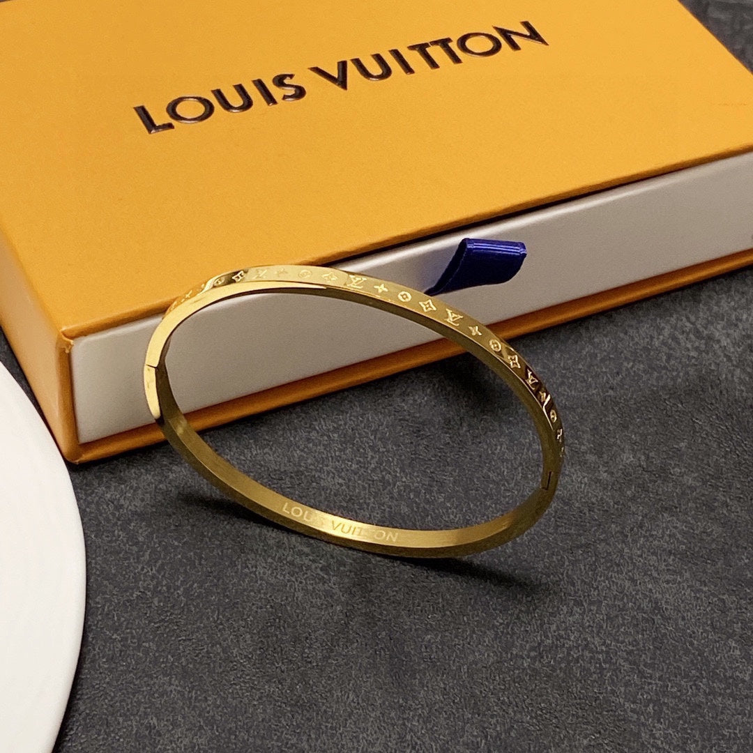 18K Louis Vuitton Vintage Bracelet