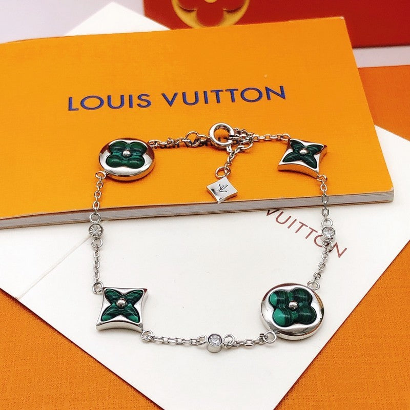 18K Louis Vuitton Blossom Green Flower Bracelet