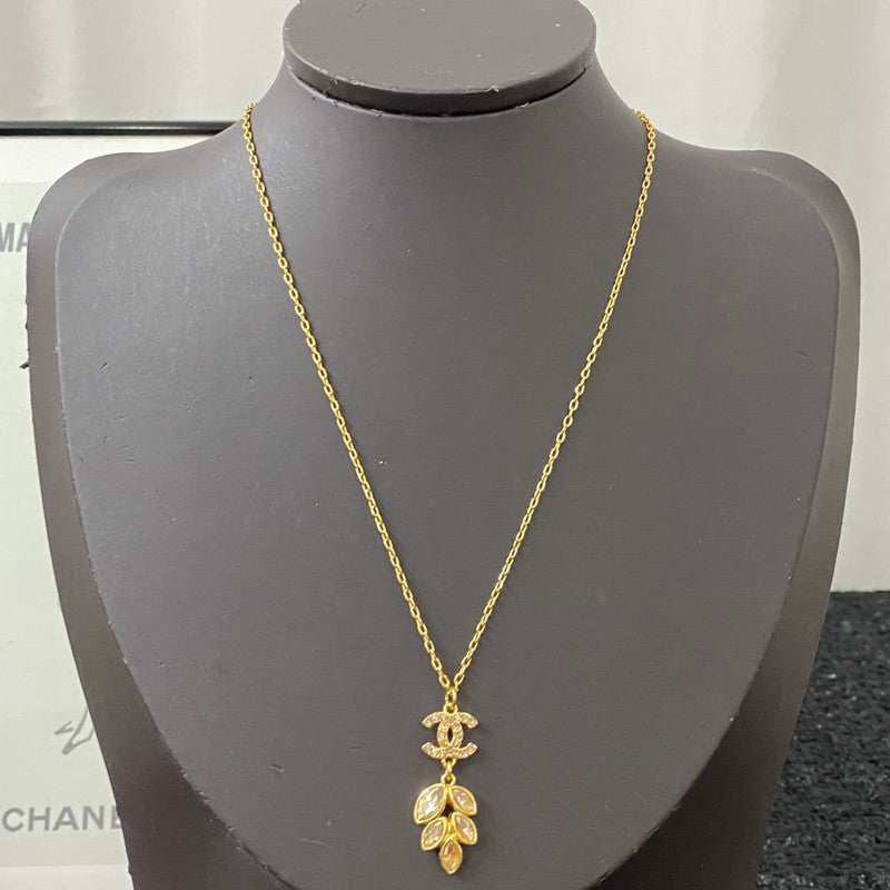 18K  Chanel Flower Crystal Necklace