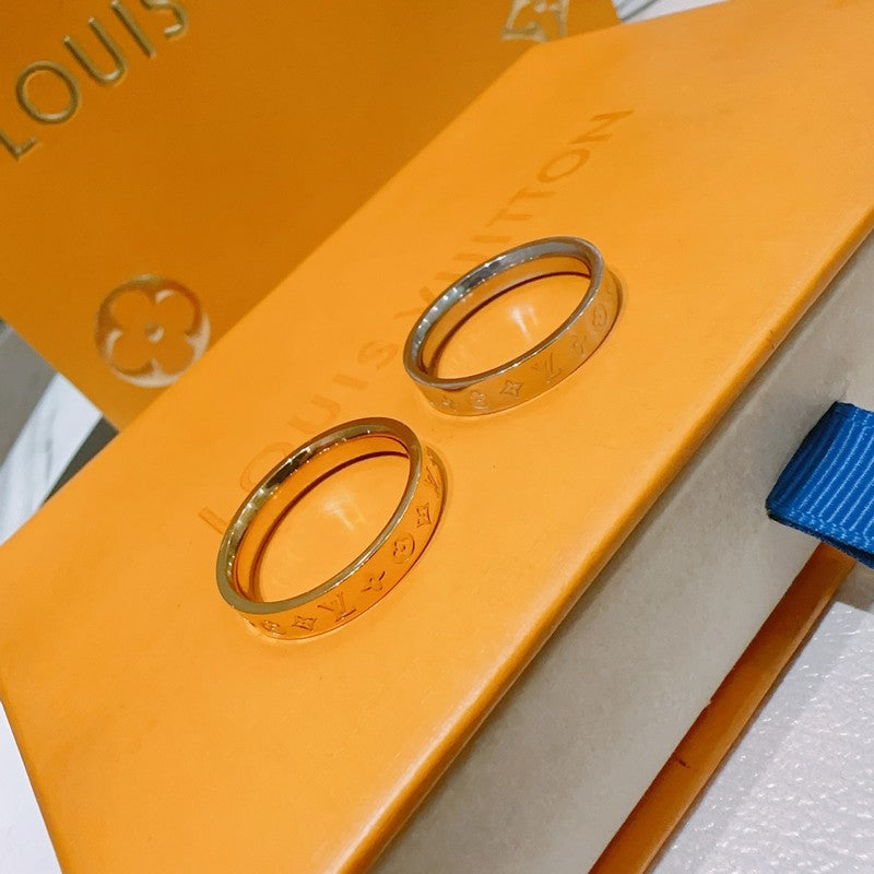 18K Louis Vuitton Instinct Set of Two Gold Rings