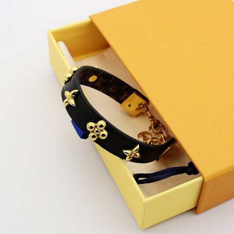 18K Louis Vuitton Fleurs Rivets Bracelet