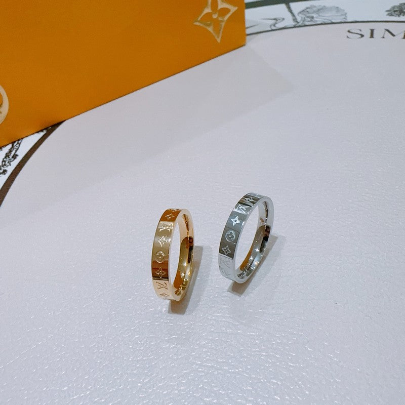 18K Louis Vuitton Instinct Set of Two Gold Rings