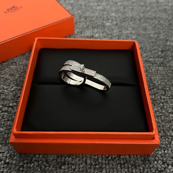 18K Kelly Gavroche Double Hermes Ring