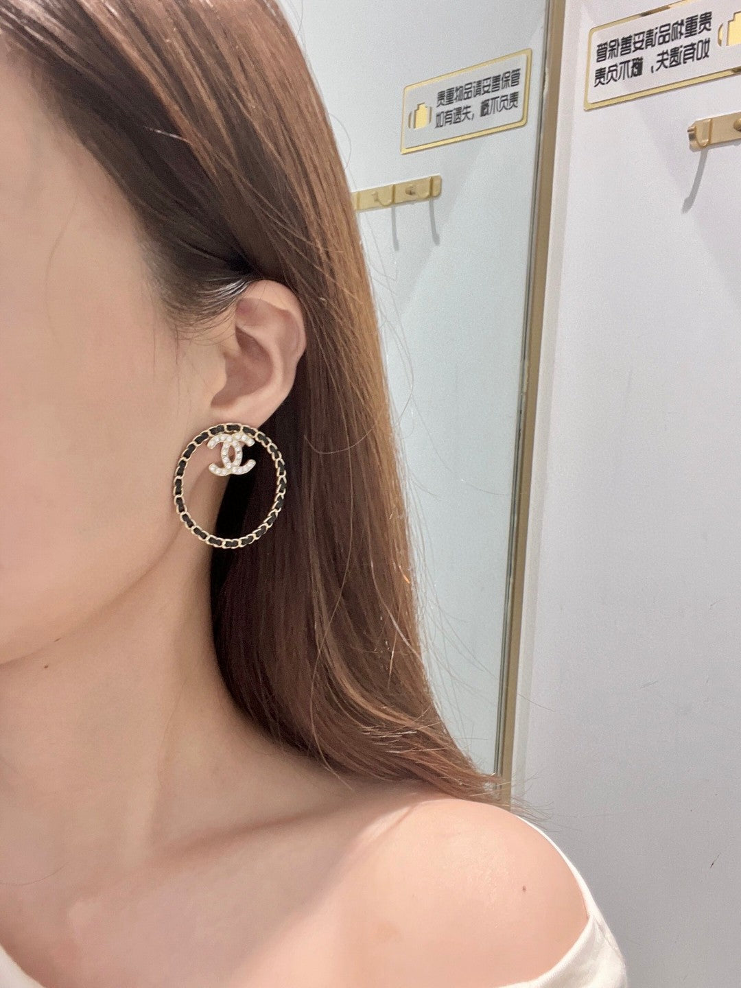 18K  Chanel Black Leather Circle Earrings