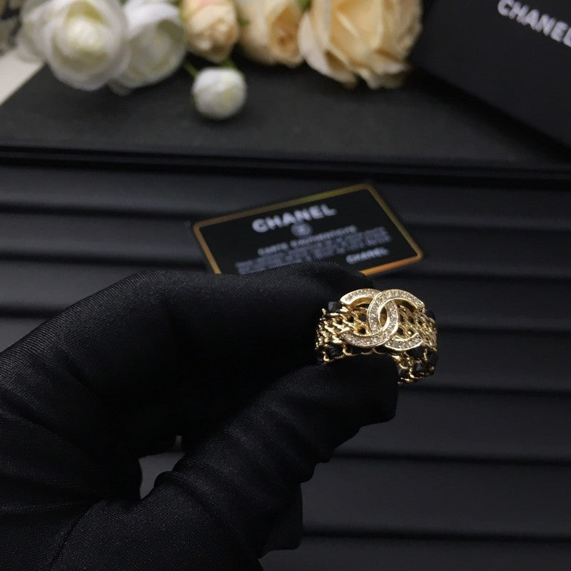 18K  Chanel Strass Diamond Ring