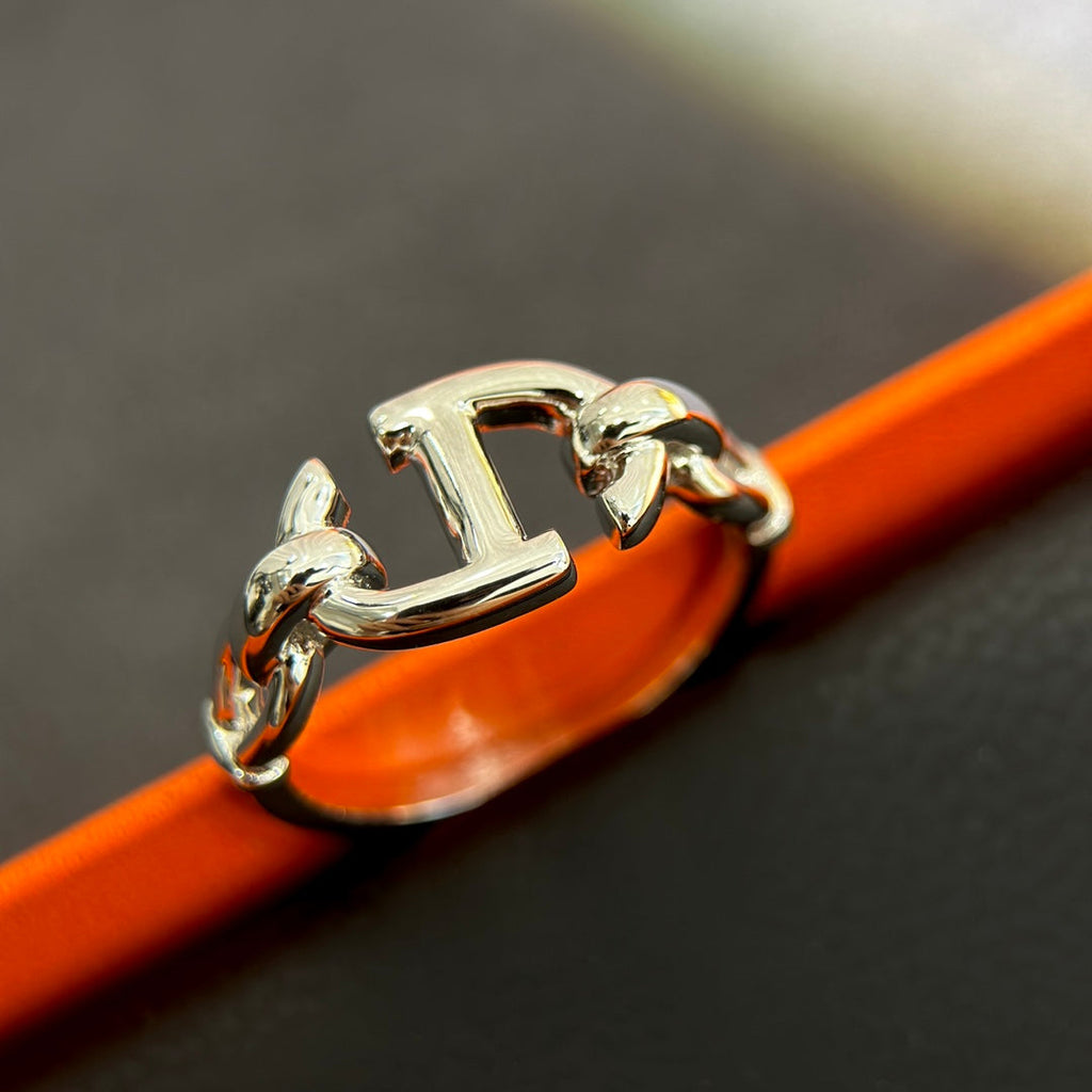 18K Farandole Hermes Ring