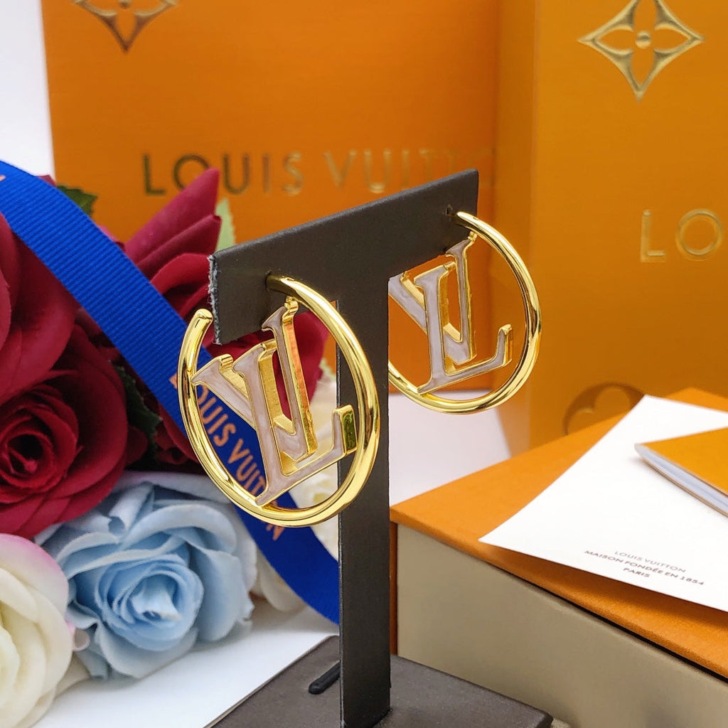 18K Louis Vuitton Louise Hoop Pearls Earrings