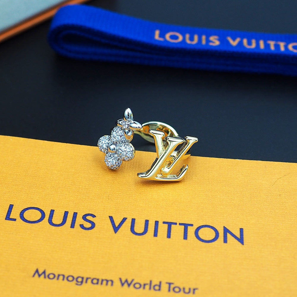 18K Louis Vuitton Gram Ring