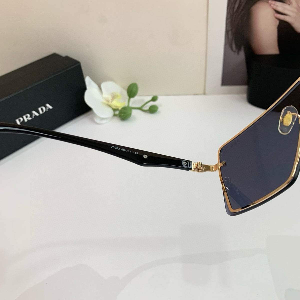 Shield-Style Luxury Sunglasses